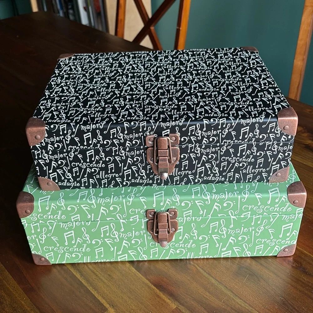 Music Notes and Terms along with Treble and Base Clefs NESTING BOX - metal lock - Picture 12 of 14